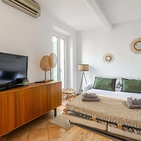 Charming Heart Of Le Suquet Cannes